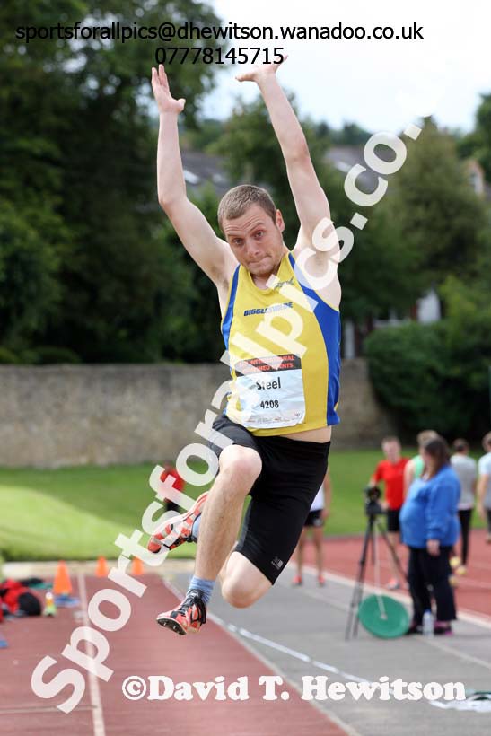 Senior mens long jump, EAP International Combined Events, Hexham Northumberland. Photo: David T. Hewitson/Sports for All Pics
